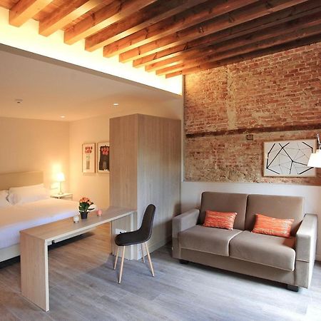 San Lorenzo Suites Сан-Лоренсо-де-Ель-Ескоріаль Екстер'єр фото